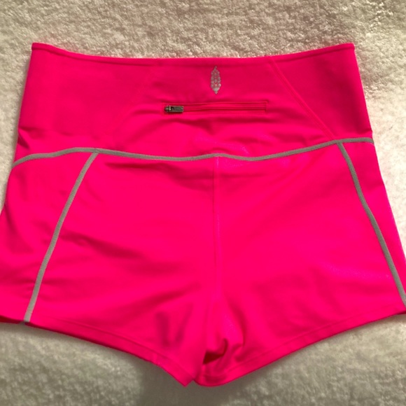 Free People Movement Pink Running/ workout shorts Final Price - Picture 3 of 6